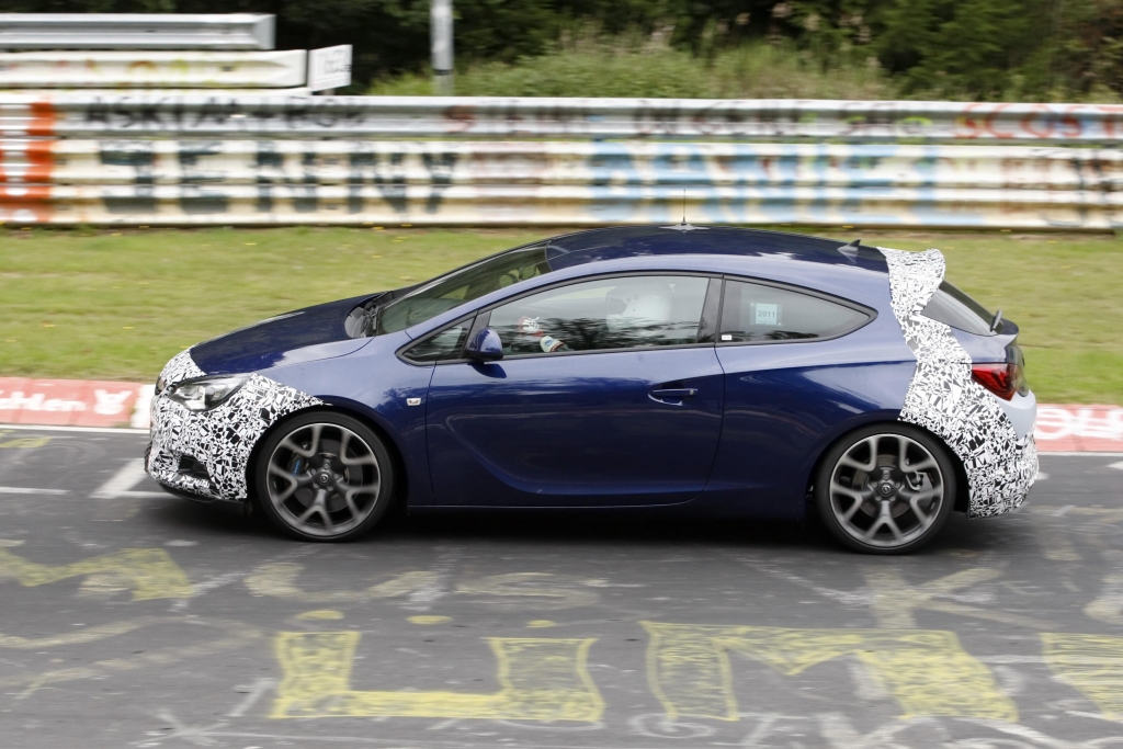 Erwischt: Erlkönig Opel Astra GTC OPC – Eine Rakete auf Rädern