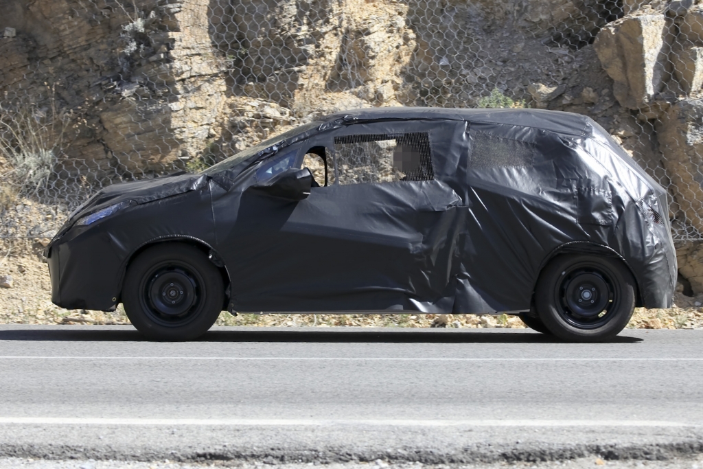 Erwischt – Erlkönig Peugeot 208