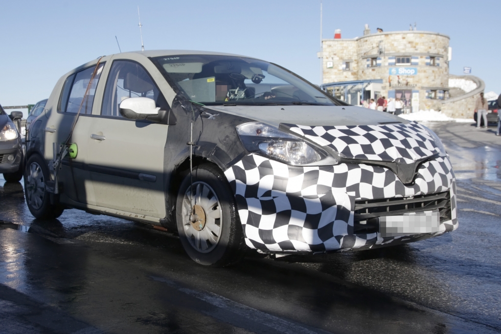 Erwischt: Erlkönig Renault Clio