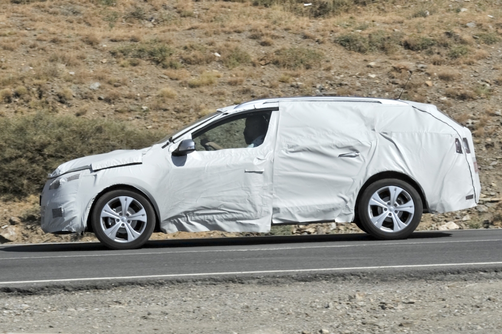 Erwischt: Erlkönig Renault Megane