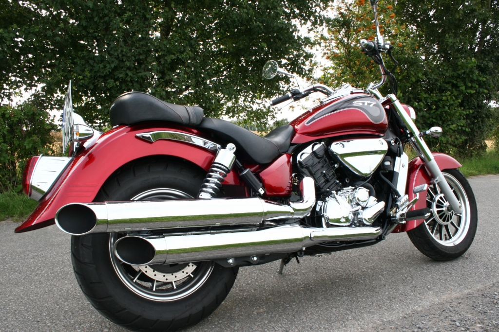 Fahrbericht Hyosung ST 700i: Artgerechter Auftritt
