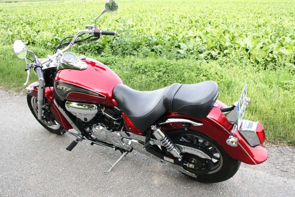 Fahrbericht Hyosung ST 700i: Artgerechter Auftritt