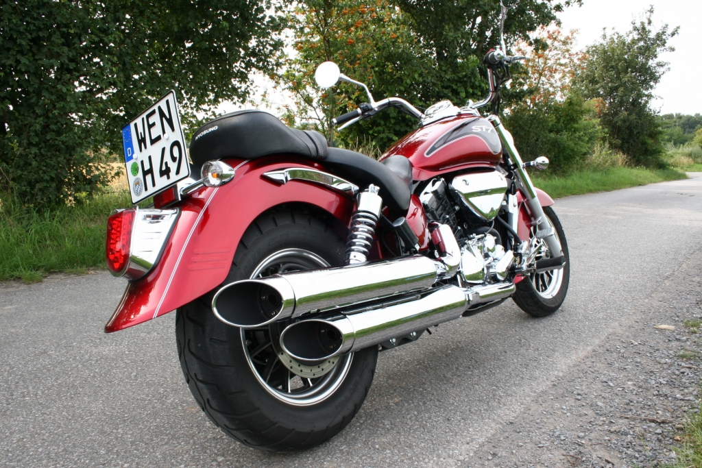 Fahrbericht Hyosung ST 700i: Artgerechter Auftritt