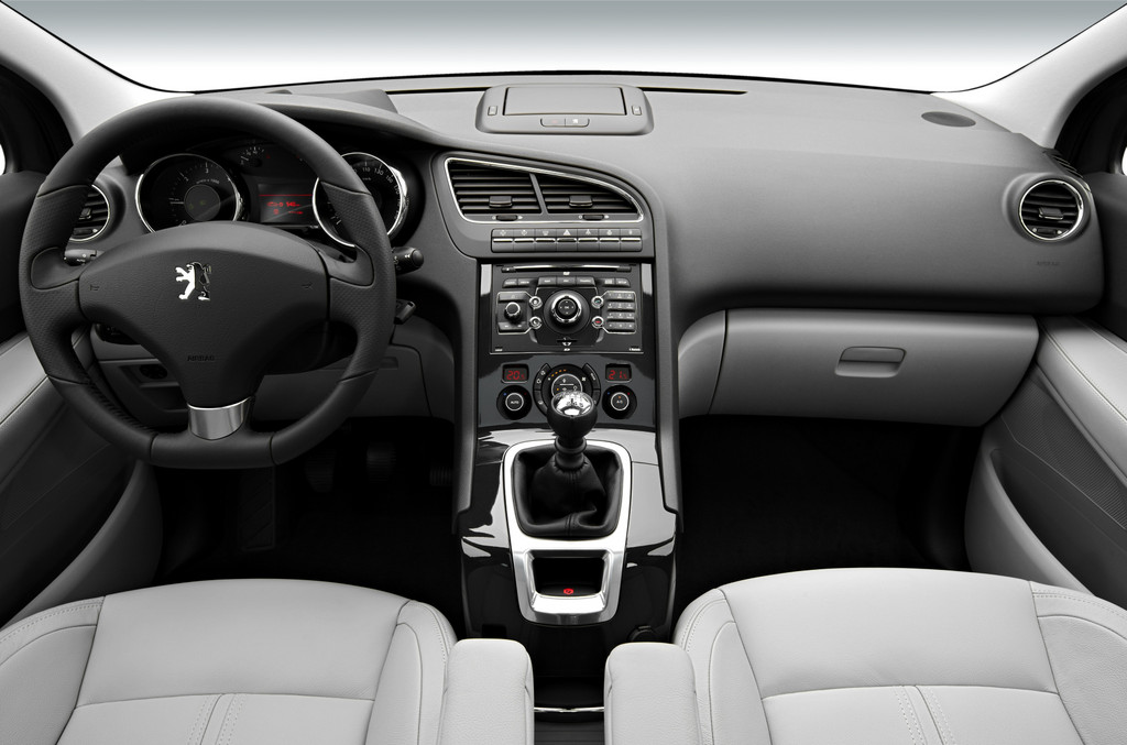 Fahrbericht Peugeot 5008 2.0 HDi Active Automatik: Braver Gefährte