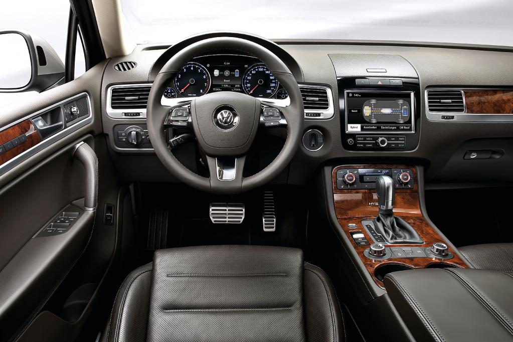 Fahrbericht VW Touareg Hybrid: Dickschiff auf Schleichfahrt