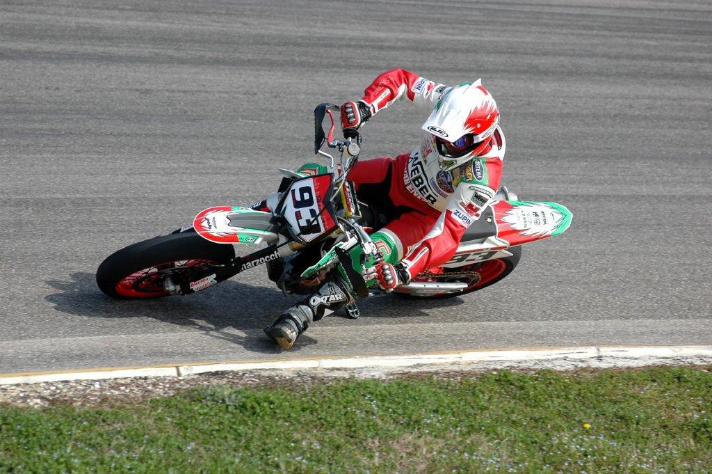 Fighterama: Motorrad Sport & Tuning Messe mit Stuntshow und „Motorisiertes Kunstturnen“