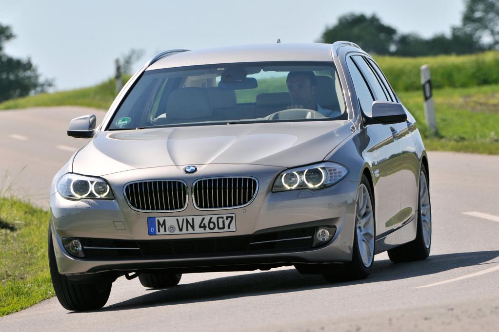 Ford S-Max schlägt sich wacker gegen 5er BMW