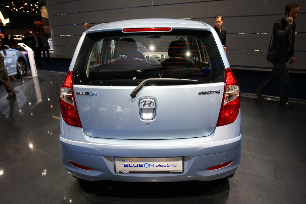 Hyundai i10 Blue On.