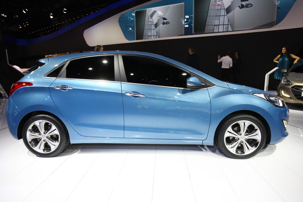 Hyundai i30.