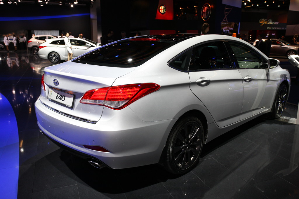 Hyundai i40 Limousine.