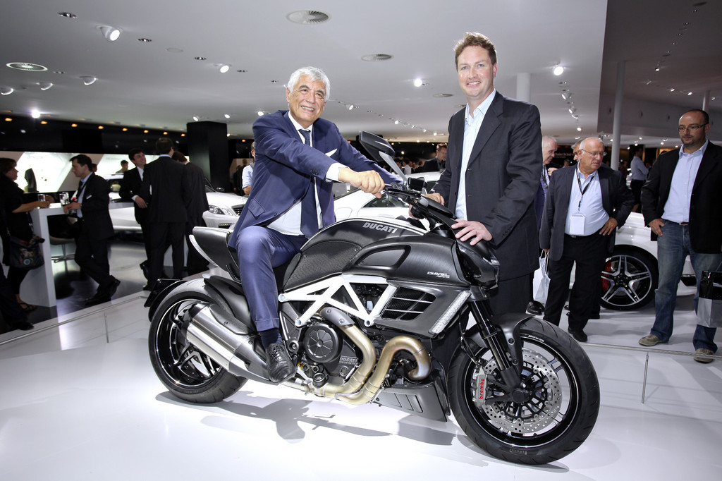 IAA 2011: AMG Gastgeber einer Motorrad-Premiere