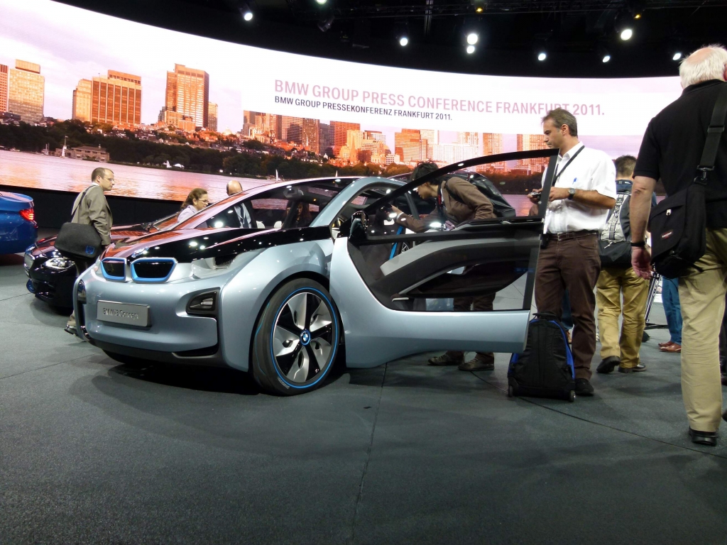 IAA 2011 – Alternative Antriebe: Opel Ampera, Chevrolet Volt und Toyota Prius
