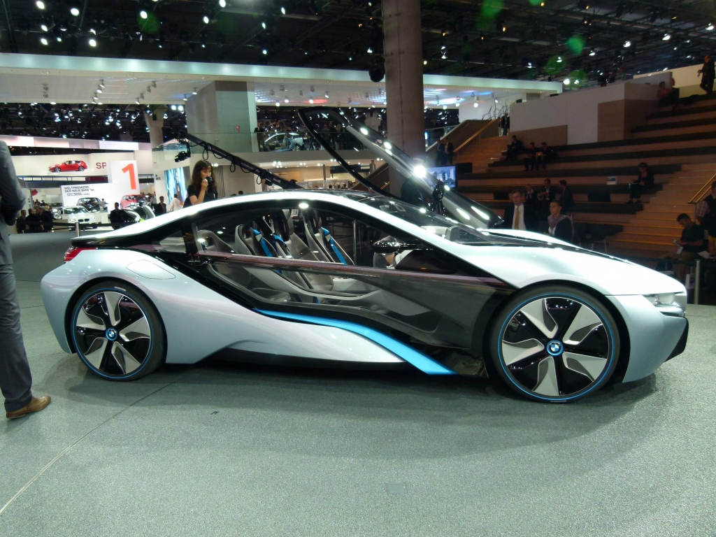IAA 2011 – Alternative Antriebe: Opel Ampera, Chevrolet Volt und Toyota Prius