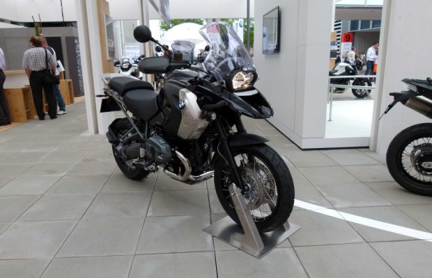 IAA 2011: BMW Motorrad & Husqvarna Motorcycles