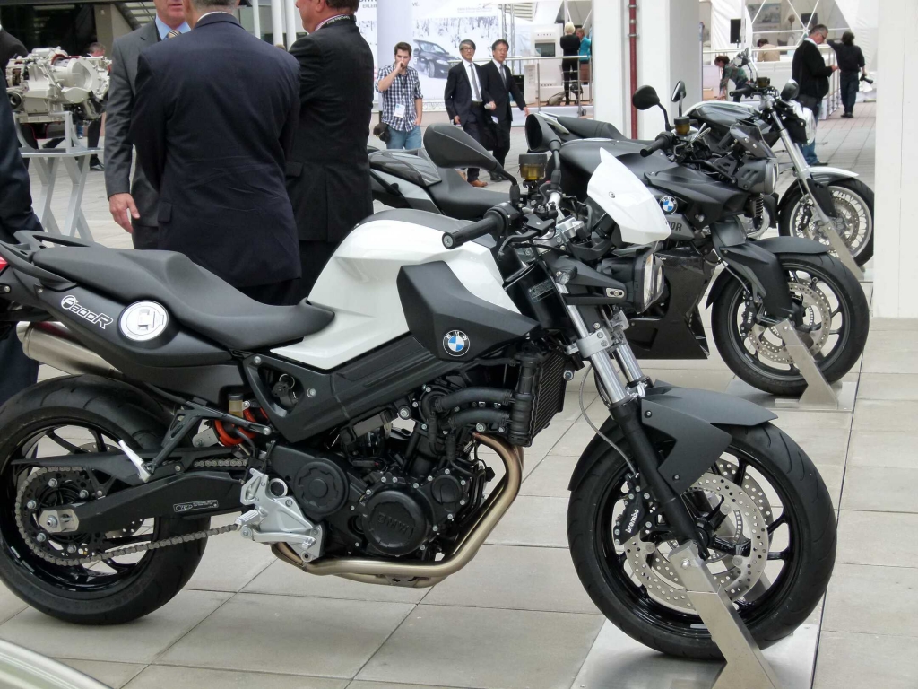 IAA 2011: BMW Motorrad & Husqvarna Motorcycles