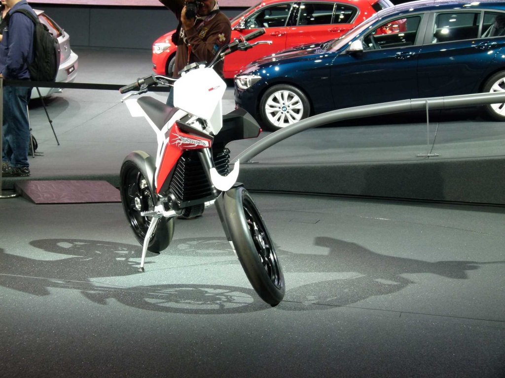 IAA 2011: BMW Motorrad & Husqvarna Motorcycles