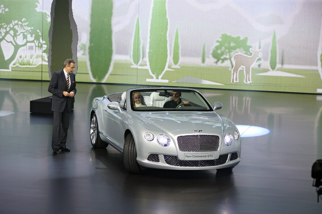 IAA 2011: Bentley entwickelt den Continental GTC weiter