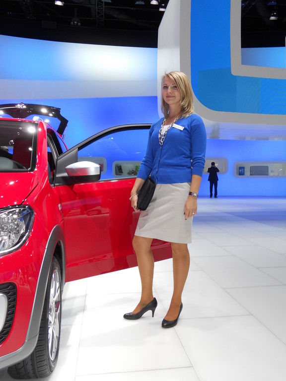 IAA 2011: Girls, Girls, Girls