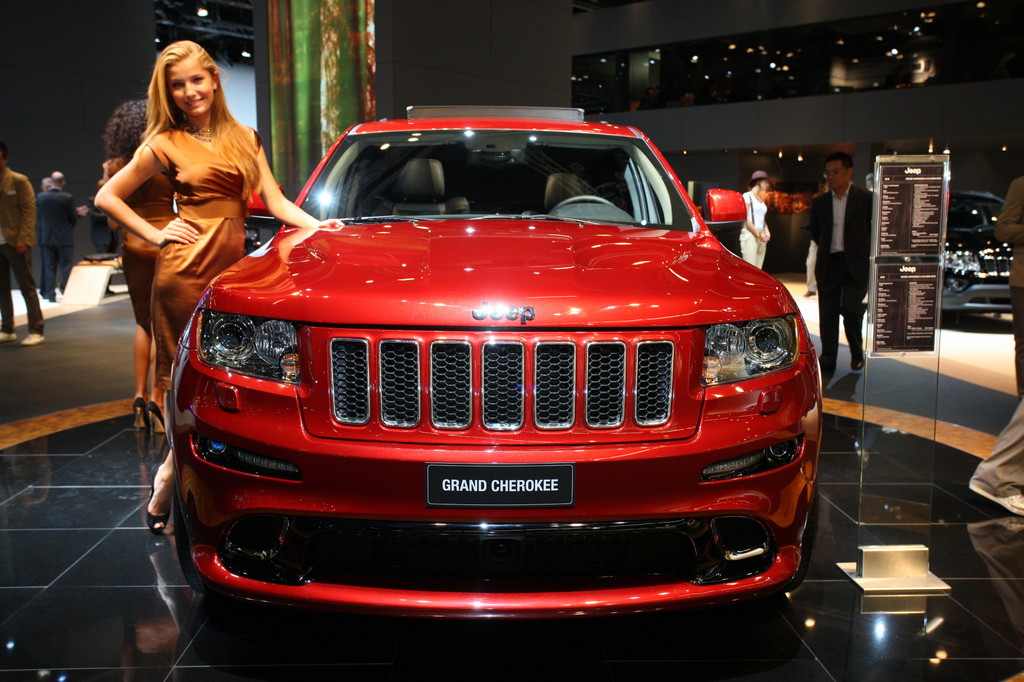 IAA 2011: Jeep Grand Cherokee SRT8 in unter 5 Sekunden auf 100 km/h