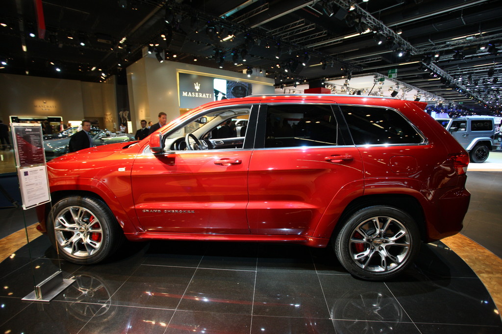 IAA 2011: Jeep Grand Cherokee SRT8 in unter 5 Sekunden auf 100 km/h