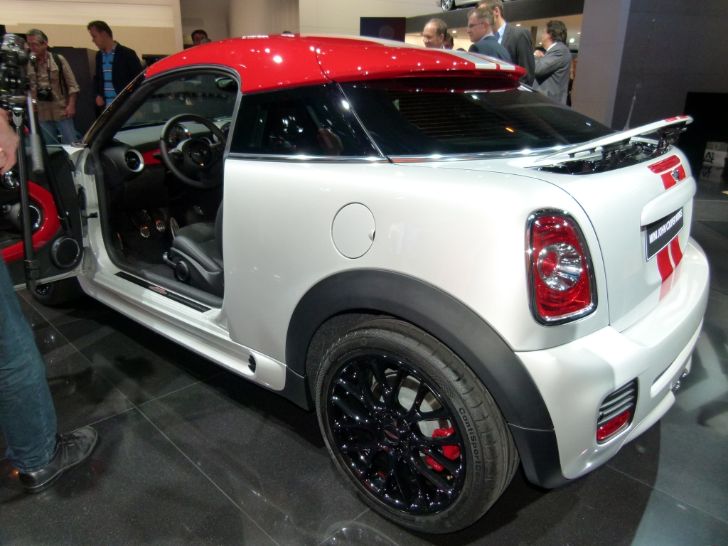 IAA 2011 - Kleine und Kompakte: VW Up!, BMW i3, Fiat Panda, Toyota Yaris