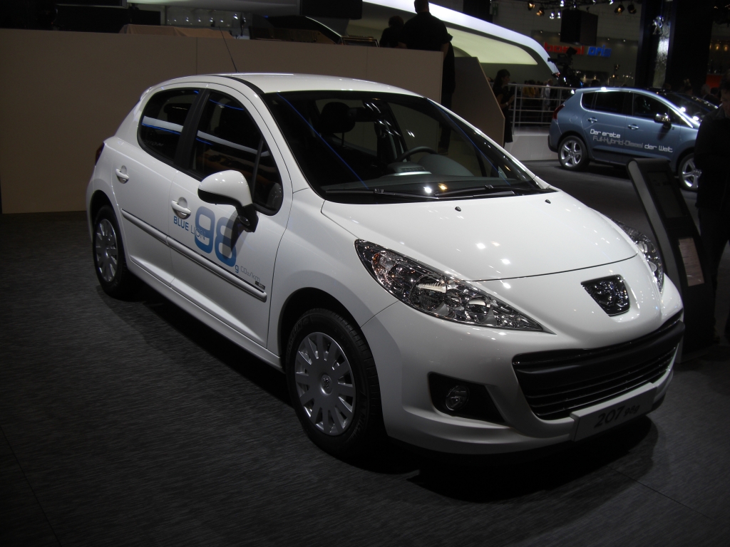 IAA 2011 - Kleine und Kompakte: VW Up!, BMW i3, Fiat Panda, Toyota Yaris