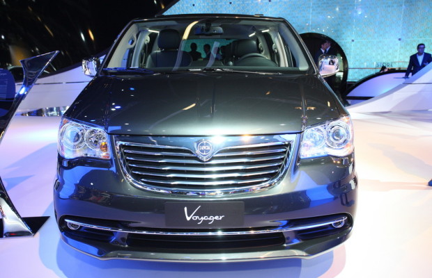 IAA 2011: Lancia bietet den Voyager für 39 990 Euro an