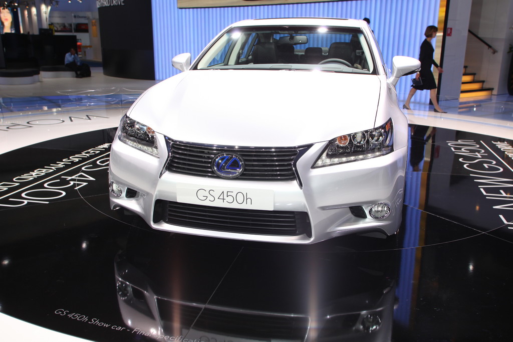 IAA 2011: Lexus stellt die neue GS-Generation vor