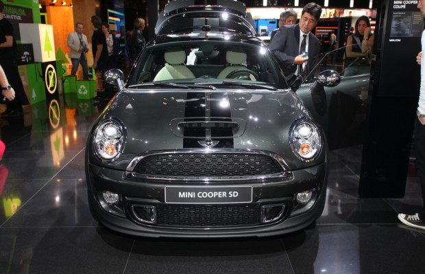 IAA 2011: Mini feiert die Premiere des Coupés