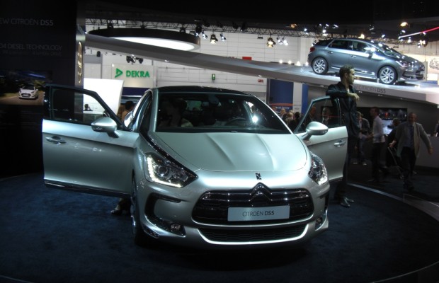 IAA 2011 – Mittelklasse: Citroën DS 5, Mercedes-Benz CLC   