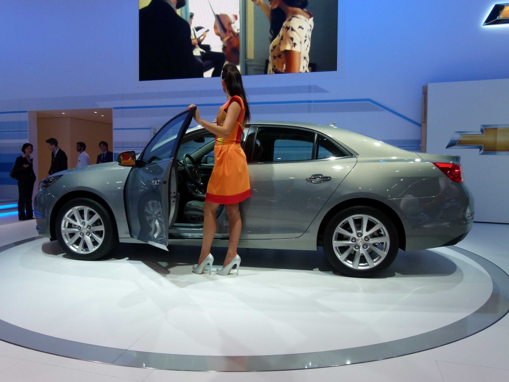 IAA 2011 – Mittelklasse: Citroën DS 5, Mercedes-Benz CLC   