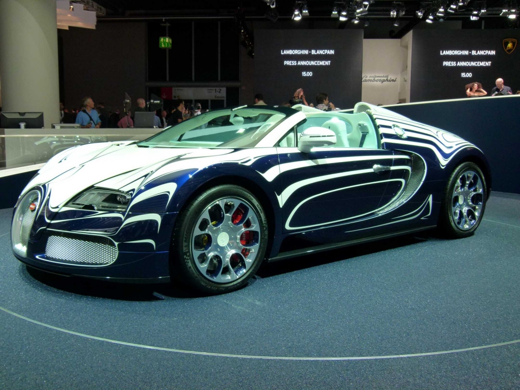 IAA 2011 – Oberklasse: Audi A8, Bentley Continental GTC