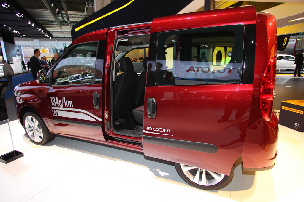 IAA 2011: Opel Combo startet bei 13 750 Euro