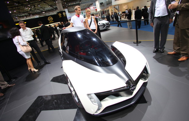 IAA 2011: Opel präsentiert Tandem-Fahrzeug Rak e