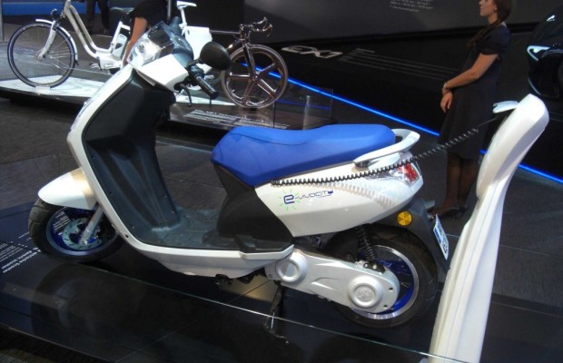 IAA 2011: Peugeot e-Vivacity – Tanken an der Steckdose