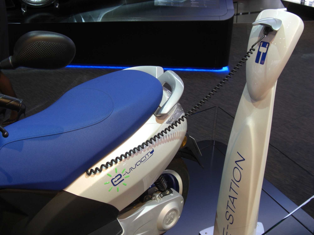 IAA 2011: Peugeot e-Vivacity – Tanken an der Steckdose