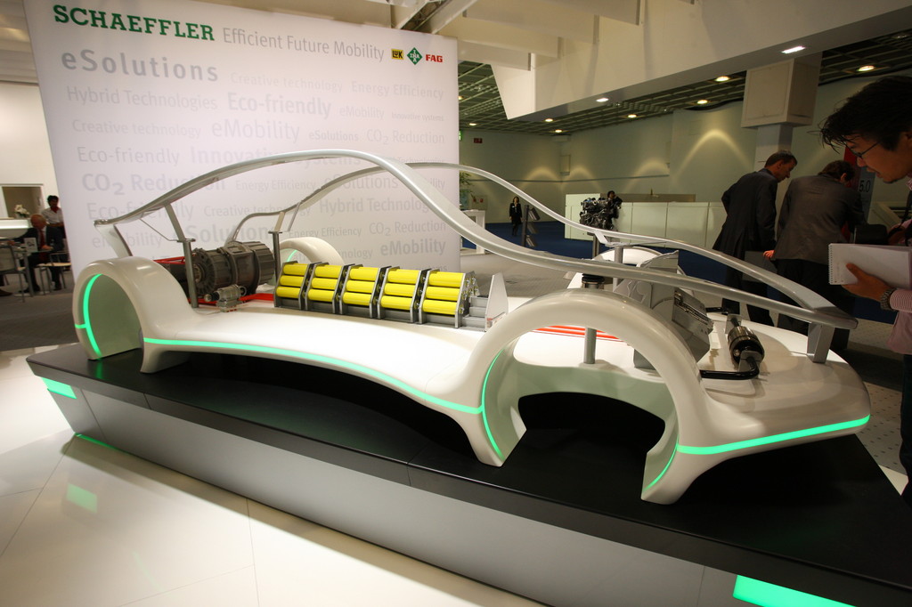 IAA 2011: Schaeffler präsentiert 