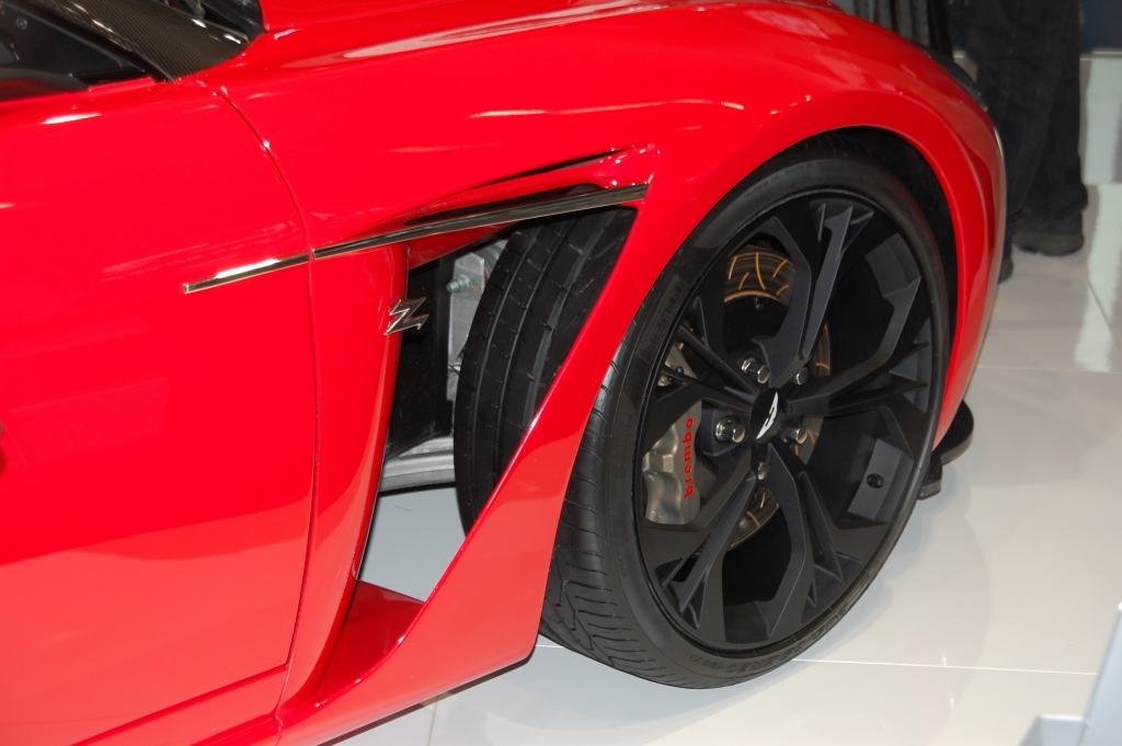 IAA 2011 - Sportler: Porsche 911, Ferrari 458 Spider
