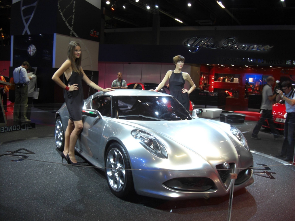 IAA 2011 - Studien: Kia Sportlimousine, Ford Evos, Audi Urban Concept, Audi A2 Concept