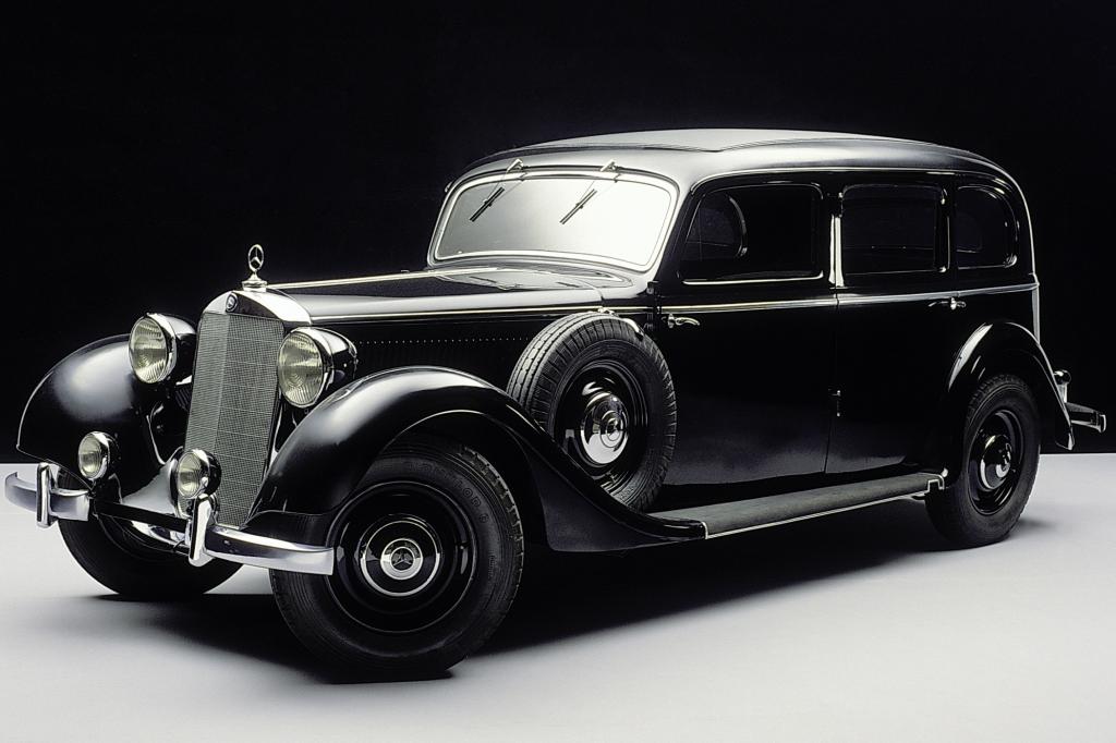 Im Mercedes 260D begann der langsame Siegeszug des Diesels