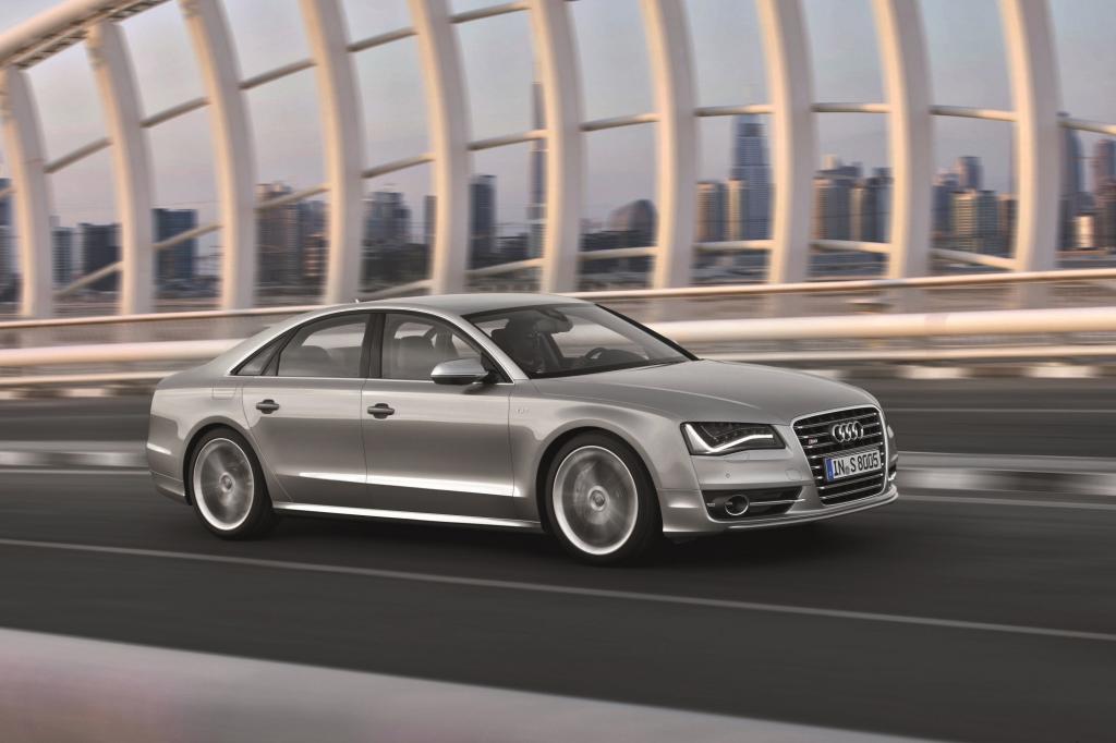 Im Top-Modell S8 kommt der V8 auf 520 PS