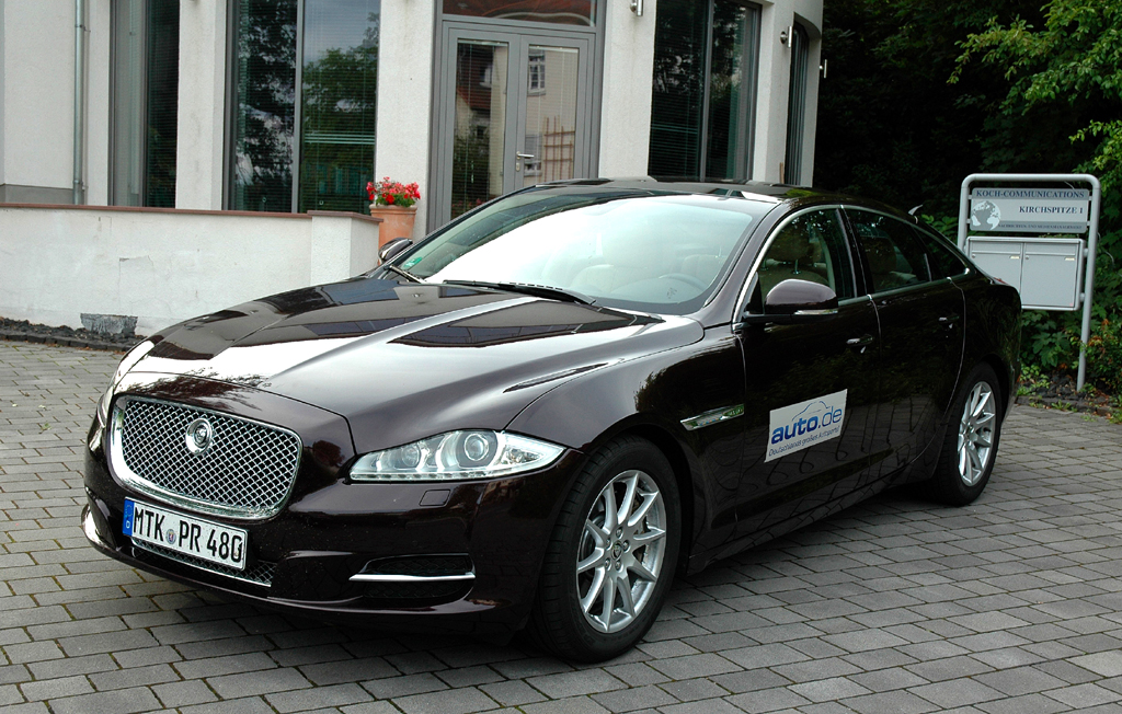 Jaguar-Luxuslimousine XJ, hier als 275-PS-Turbodiesel. 