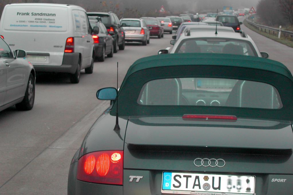 Kommentar: Deutschland - die Autofahrernation?