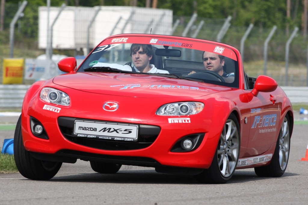 Mazda-Zoom-Zoom-Xperience.