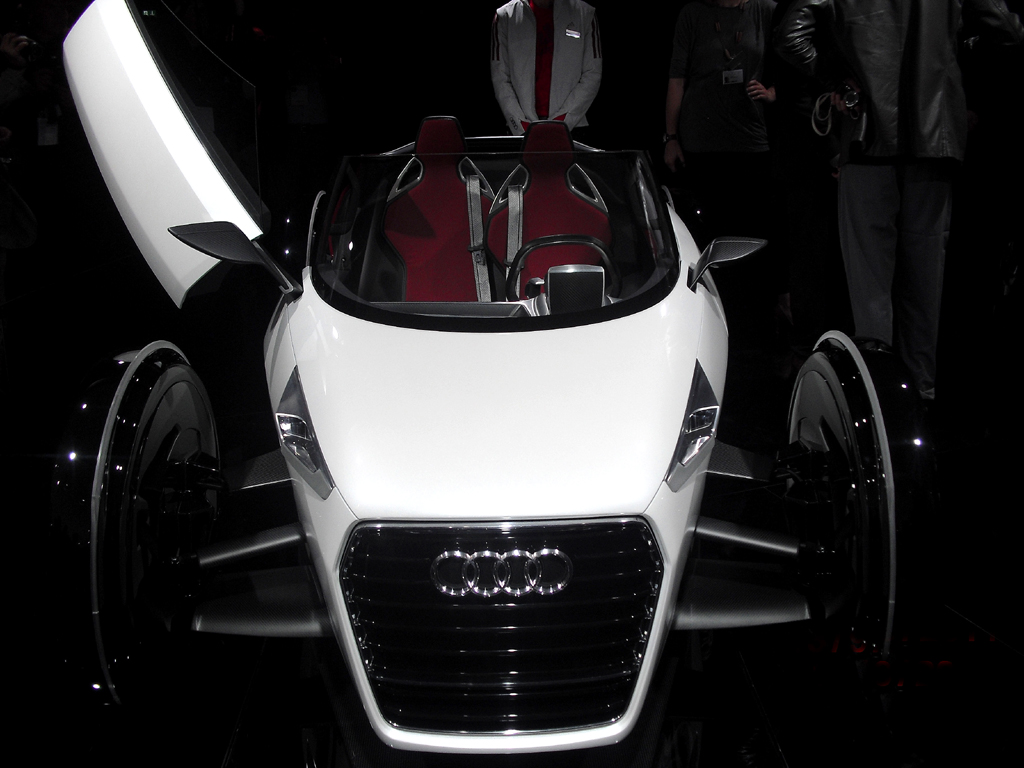 Mobilität könnte in Städten so aussehen, hier Audis urban concept, ... 