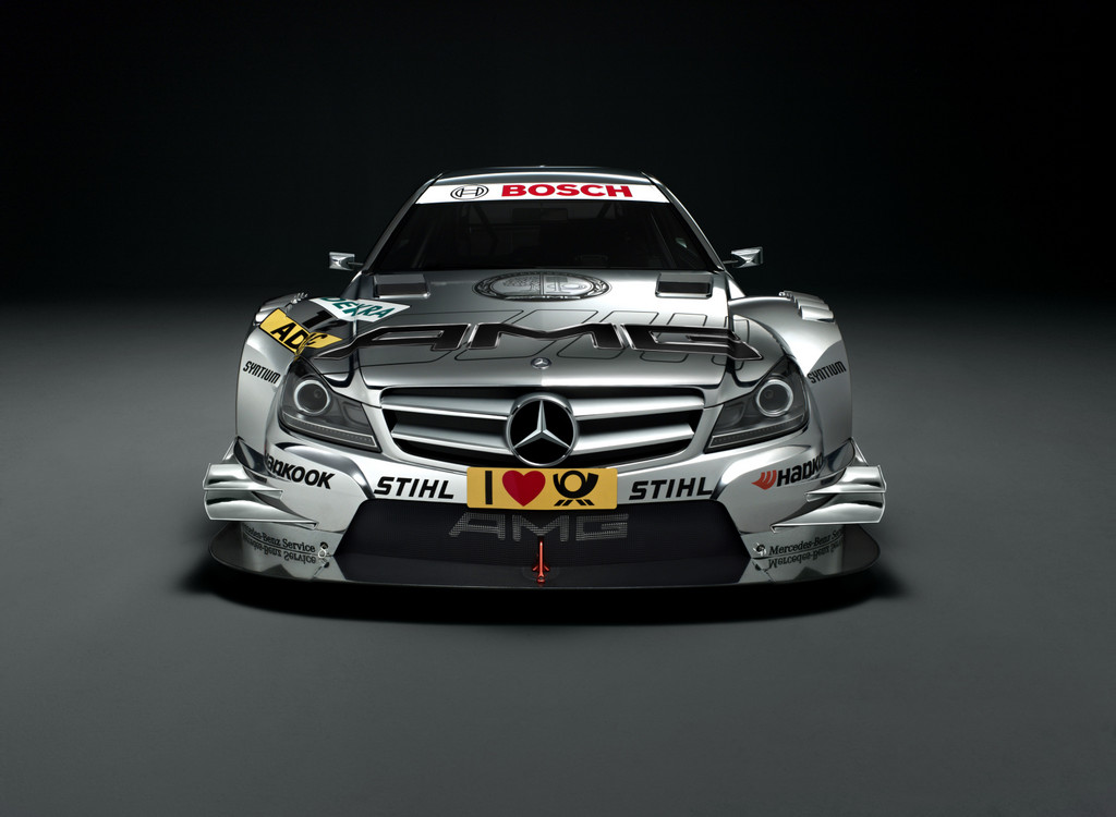 Neues DTM-Fahrzeug von Mercedes-Benz ist startklar