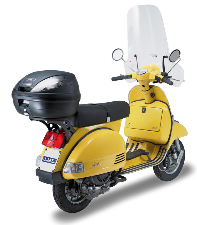 Neues Topcase von Givi speziell für Roller