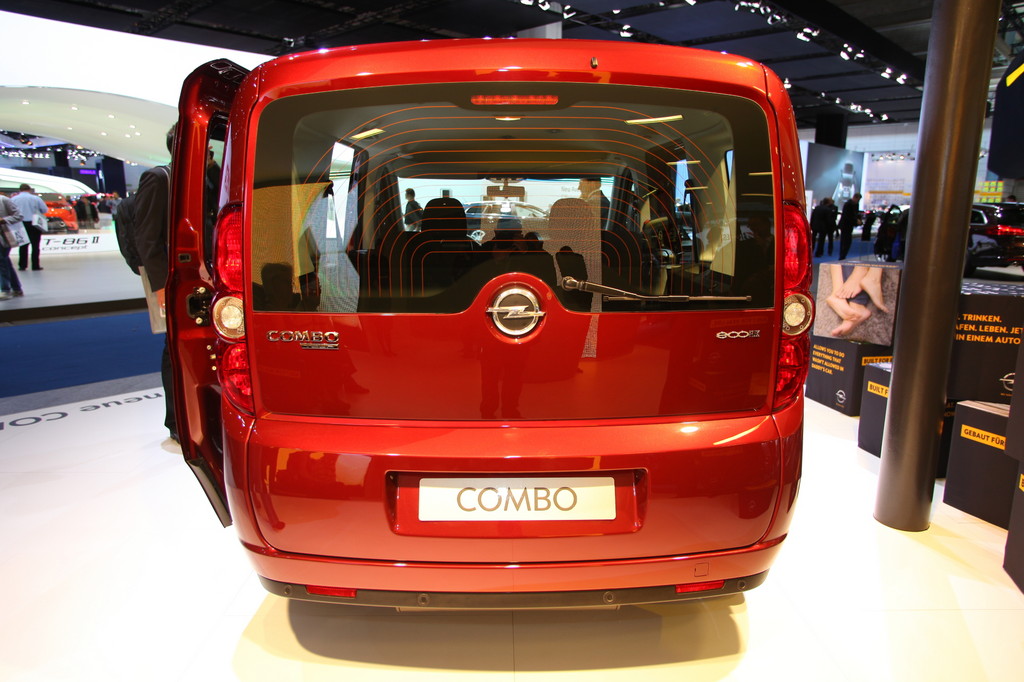 Opel Combo.