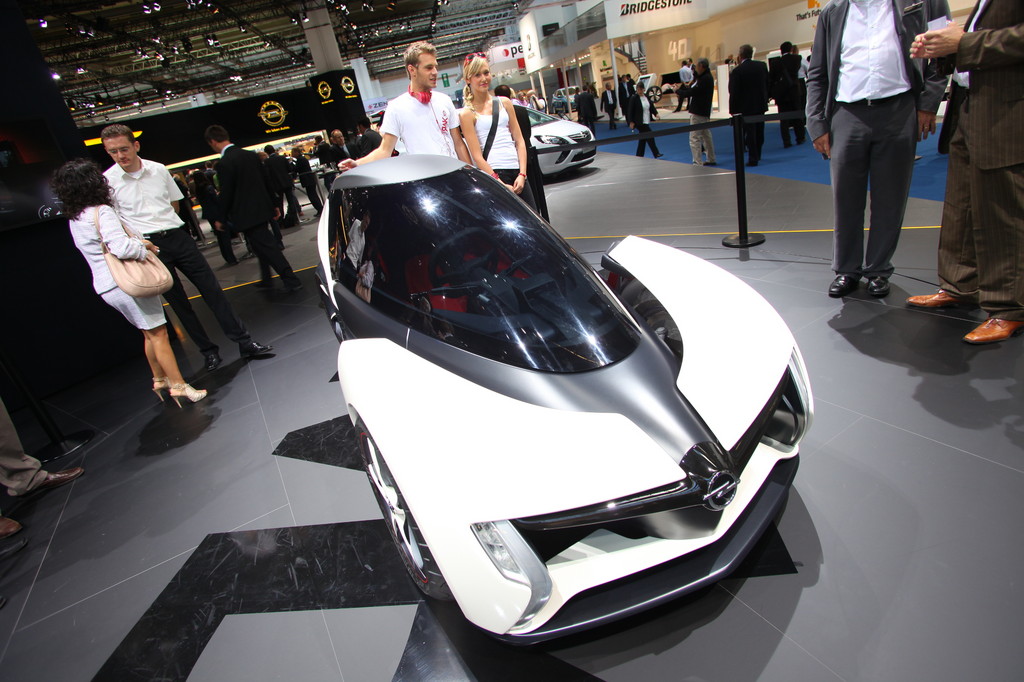 Opel Rak e.
