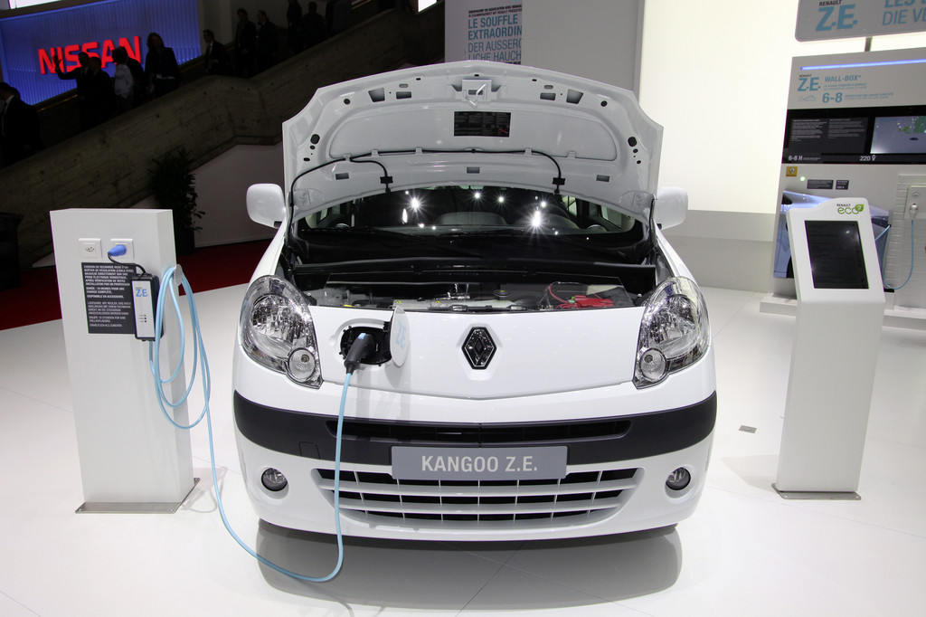 Probefahrten mit Renault Kangoo Z.E. bei Klimawoche